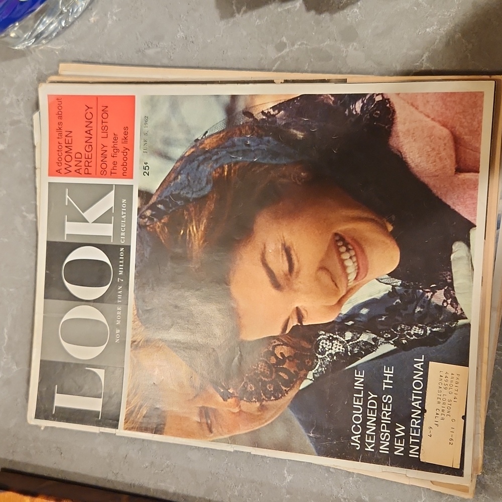 Vintage LOOK magazine